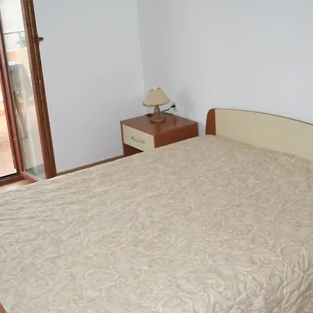Mandre 4095a Apartman Kolan