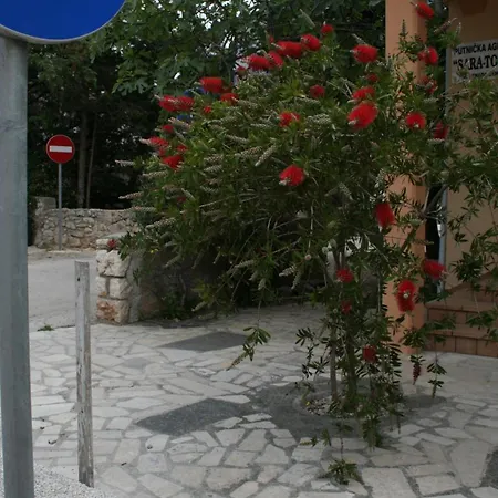 Апартаменты Mandre 4095a